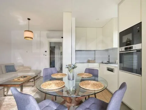 Rent, two bedroom apartment, 62m², Tivat, Crna Gora - image 3
