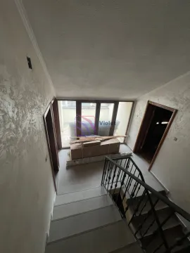 Prodaja, kuća, 400m², Gorica C, Podgorica - image 14
