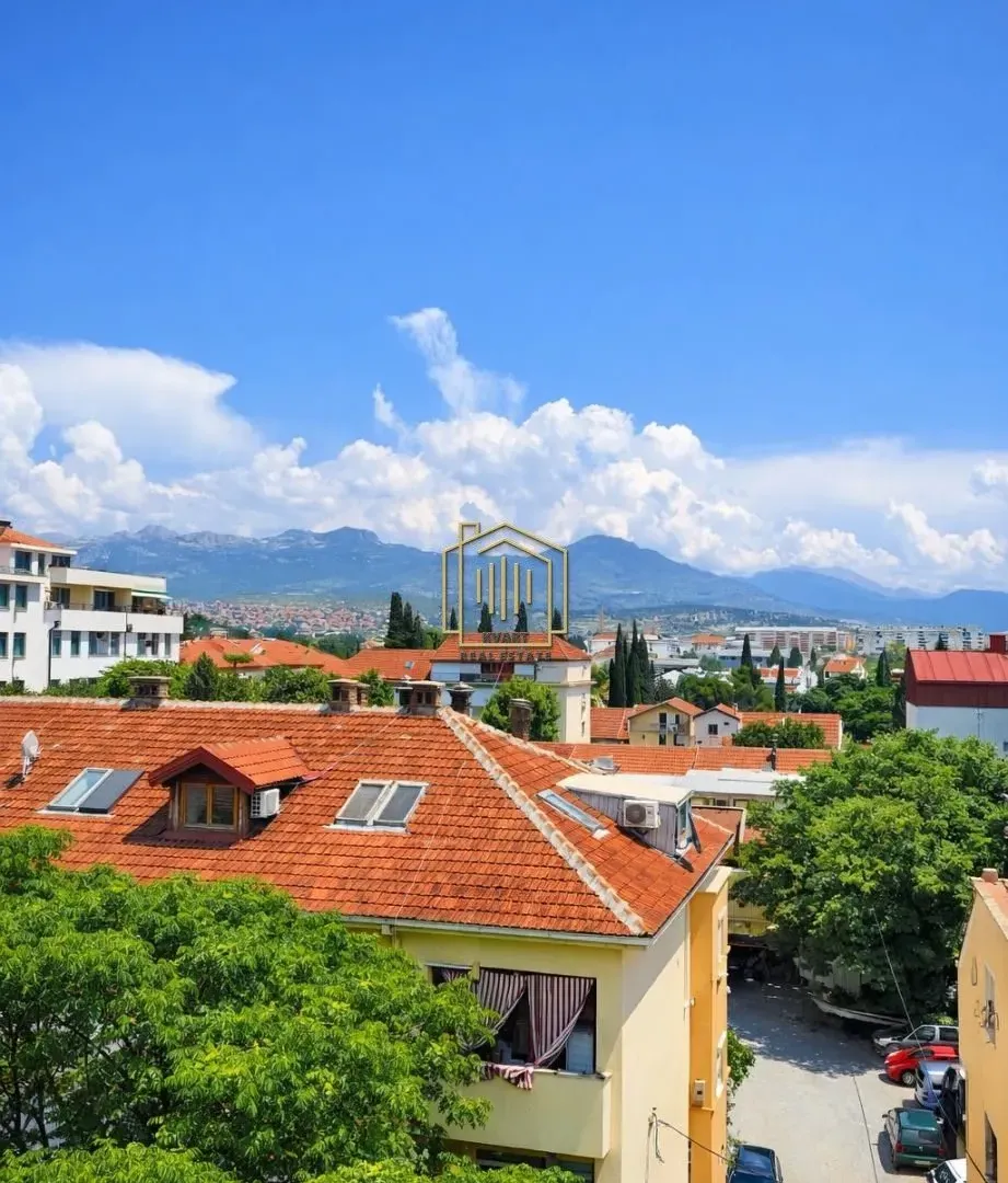 Prodaja, trosoban stan, 67m², Podgorica, Crna Gora
