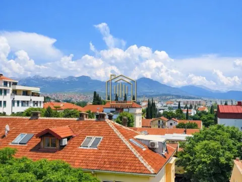 Prodaja, trosoban stan, 67m², Podgorica, Crna Gora - image 2