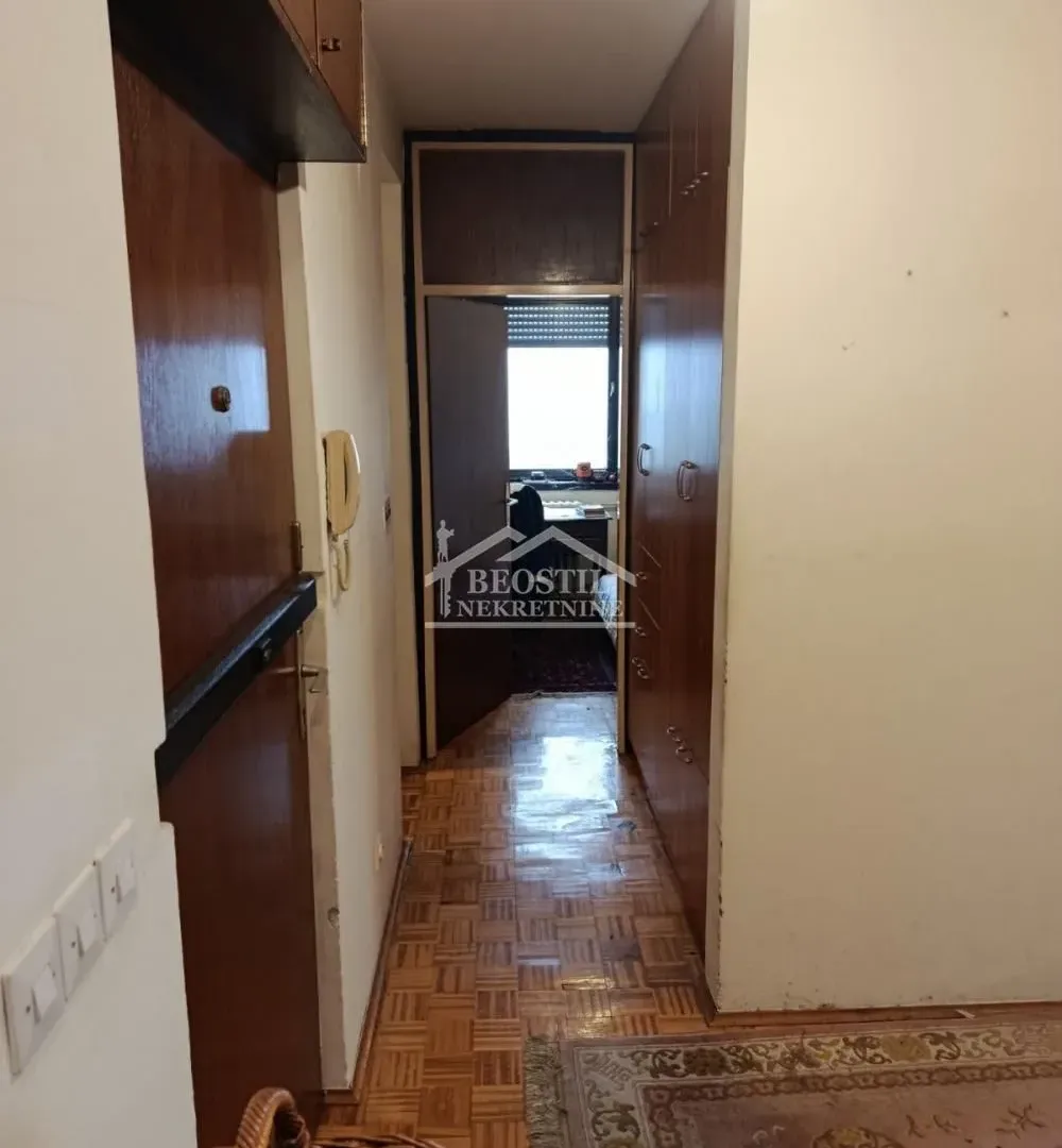 Prodaja, dvosoban stan, 48m², Višnjička Banja, Palilula Sve Podlokacije