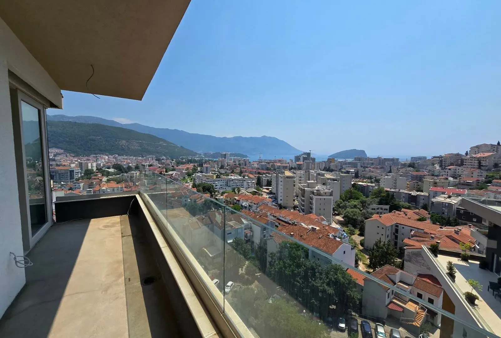 Prodaja, dvosoban stan, 151m², Budva, Crna Gora