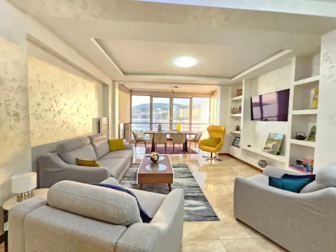 Izdavanje, dvosoban stan, 89m², Rafailovići, Budva - image 1