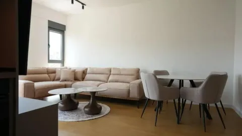Rent, one bedroom apartment, 47m², Dalmatinska ulica, Podgorica - image 4