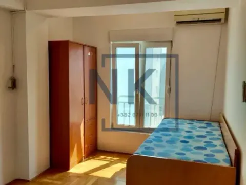 Izdavanje, dvosoban stan, 62m², Blok 9, Podgorica - image 7