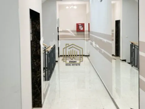 Izdavanje, trosoban stan, 95m², Momišići, Podgorica - image 20