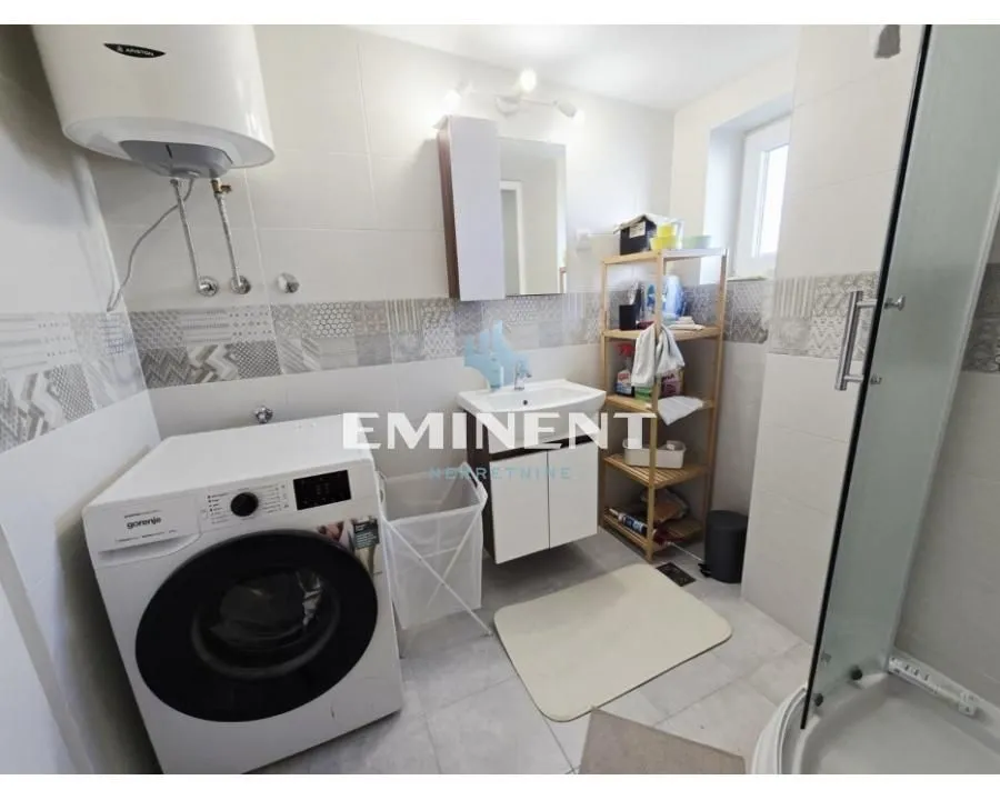 Rent, three bedroom apartment, 90m², Stari Grad, Beograd
