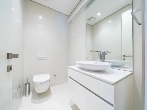 Prodaja, trosoban stan, 270m², Centar, Budva - image 2