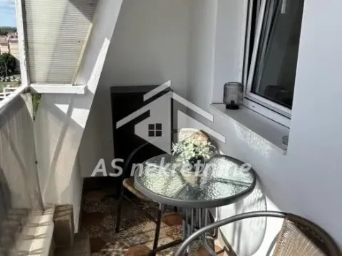 Rent, one bedroom apartment, 33m², Stari Grad, Beograd - image 13