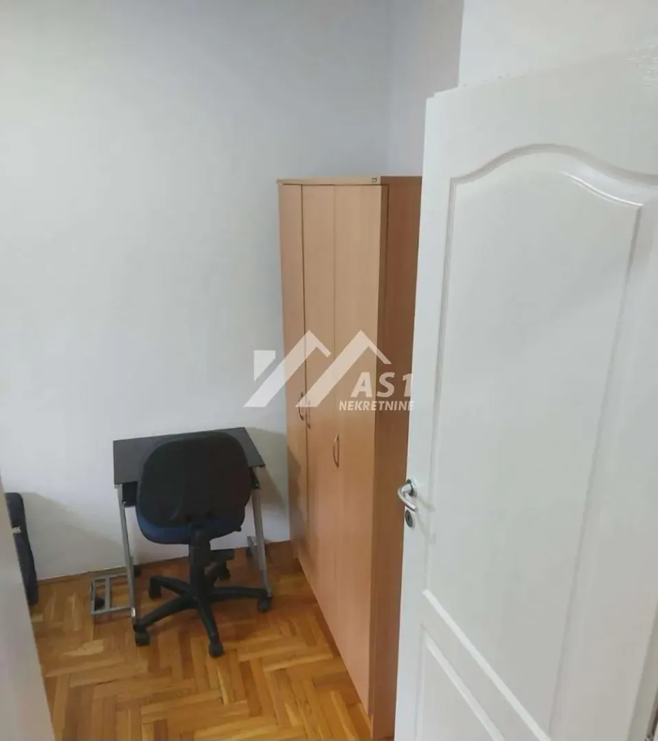 Rent, one bedroom apartment, 38m², Grbavica, Novi Sad Sve Podlokacije