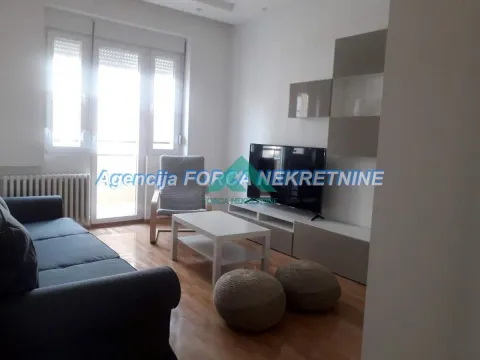 Izdavanje, dvosoban stan, 53m², Stari Grad, Beograd - image 2