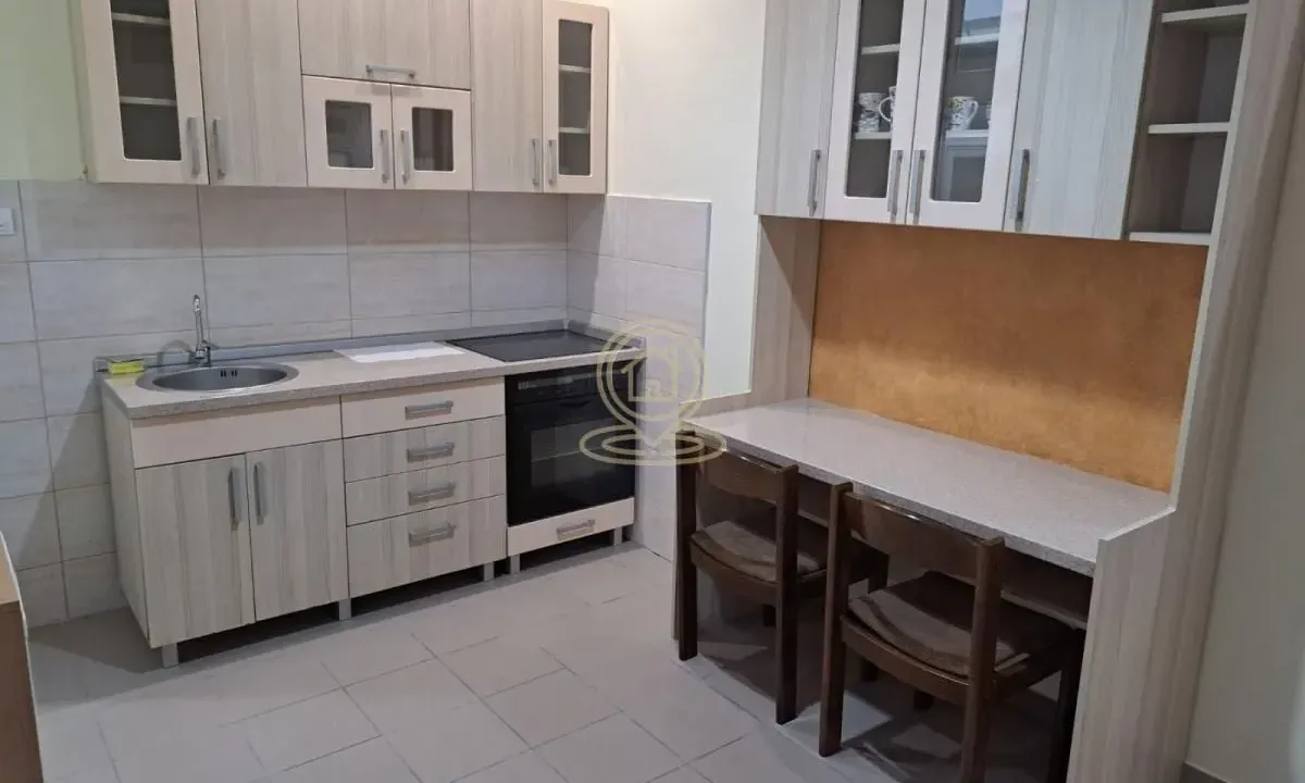 Izdavanje, jednosoban stan, 31m², Centar, Kragujevac