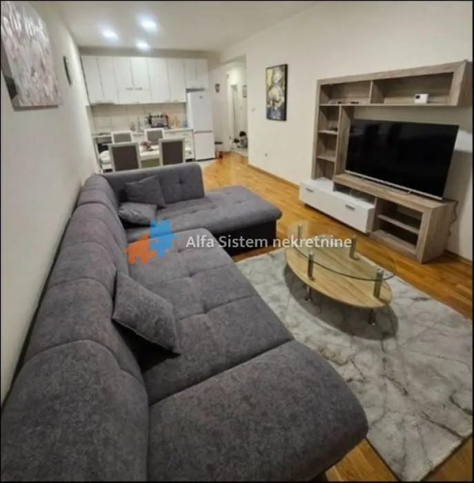 Rent, apartment, 55m², Đeram Pijaca, Beograd