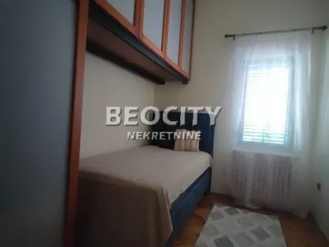 Izdavanje, trosoban stan, 68m², Centar, Novi Sad - image 11