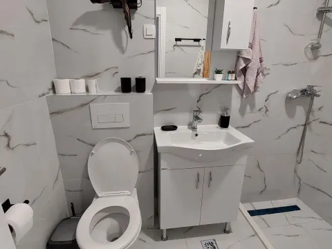 Izdavanje, jednosoban stan, 43m², Zabjelo, Podgorica - image 7