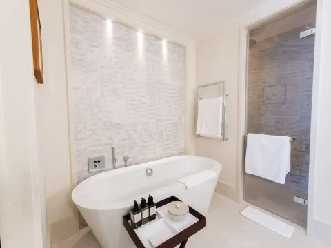 Prodaja, jednosoban stan, 77m², Porto Montenegro, Tivat - image 10