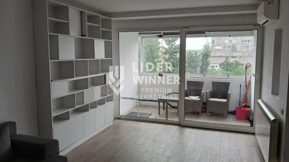 Izdavanje, trosoban stan, 78m², Novi Beograd Sve Podlokacije, Beograd