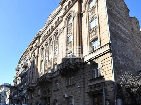 Izdavanje, poslovni prostor, 160m², Stari Grad, Beograd - image 18