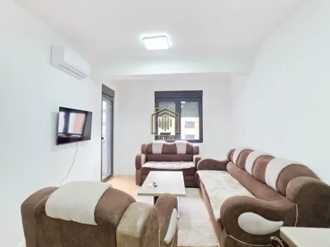 Rent, one bedroom apartment, 45m², Stari Aerodrom, Podgorica - image 2