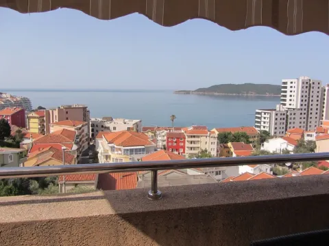 Stan in Rafailovići