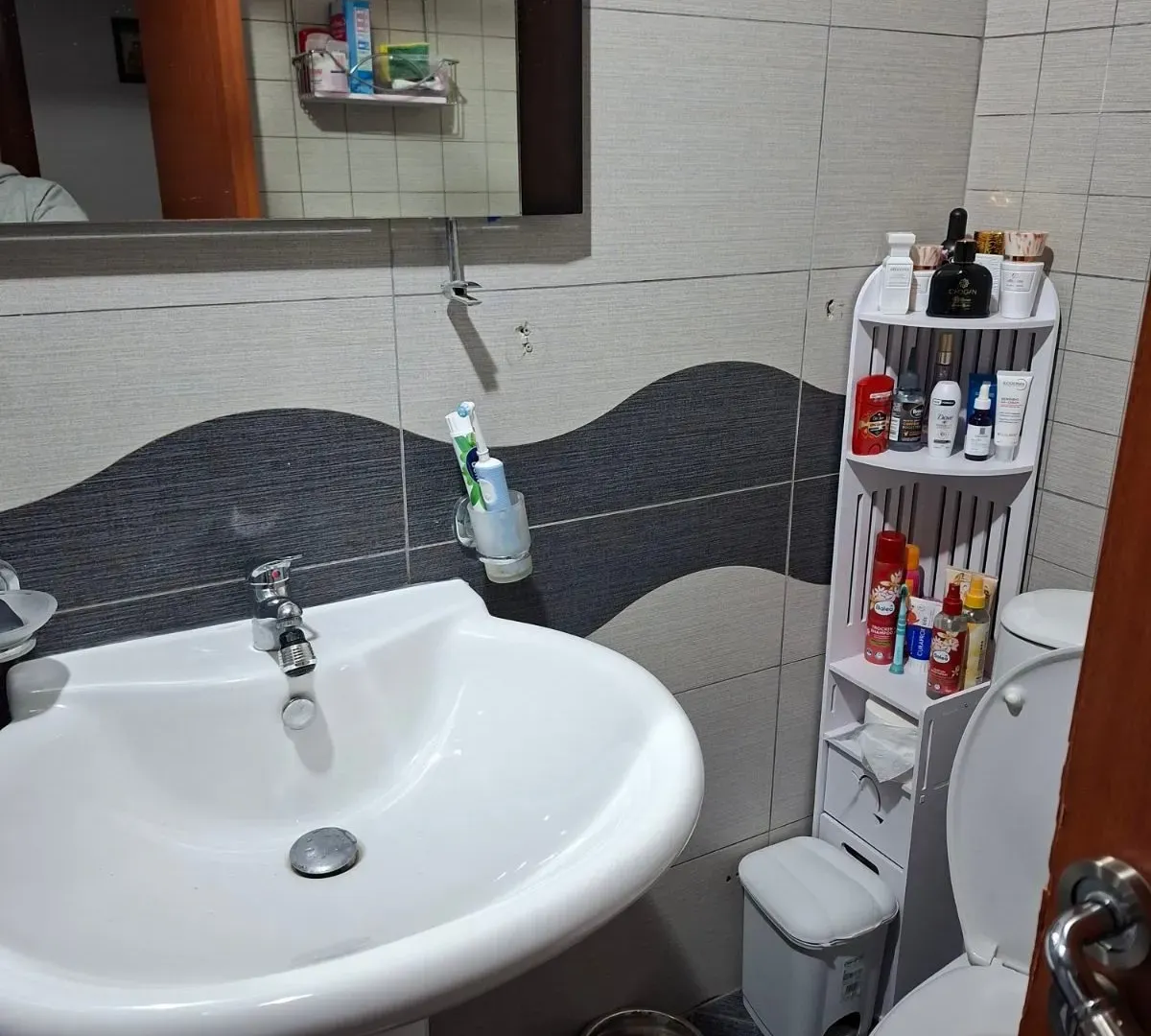 Rent, one bedroom apartment, 58m², Centar, Tivat