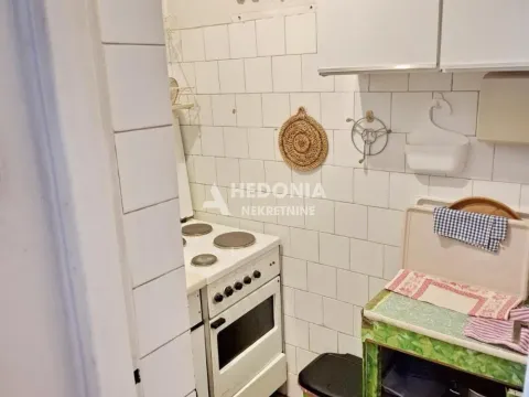 Prodaja, trosoban stan, 78m², Savski Venac, Beograd - image 3