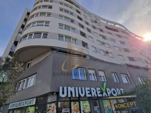 Sale, three bedroom apartment, 86m², Adamovićevo Naselje, Novi Sad Sve Podlokacije