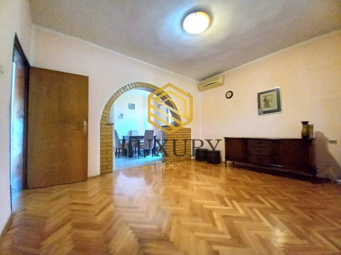 Prodaja, kuća, 145m², Tuzi, Podgorica