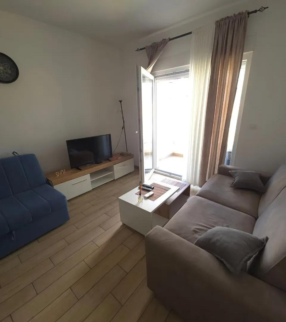 Rent, studio apartment, 32m², Golubovina, Budva
