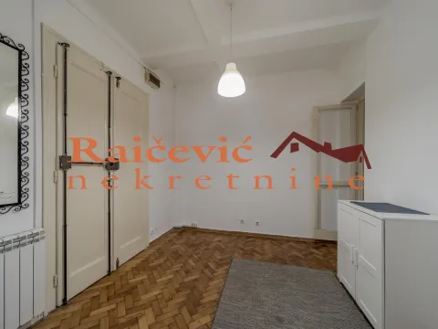 Izdavanje, jednosoban stan, 55m², Centar, Stara Pazova - image 9