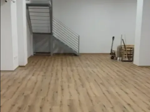 Poslovni prostor in Bečići