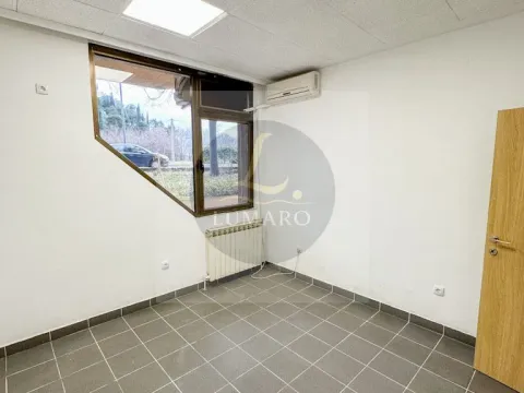 Sale, office space, 191m², Ljubović, Podgorica - image 4