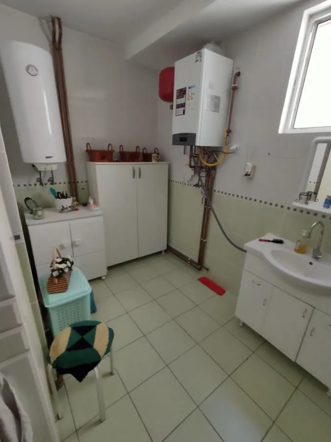 Prodaja, kuća, 380m², Sremska Kamenica, Petrovaradin