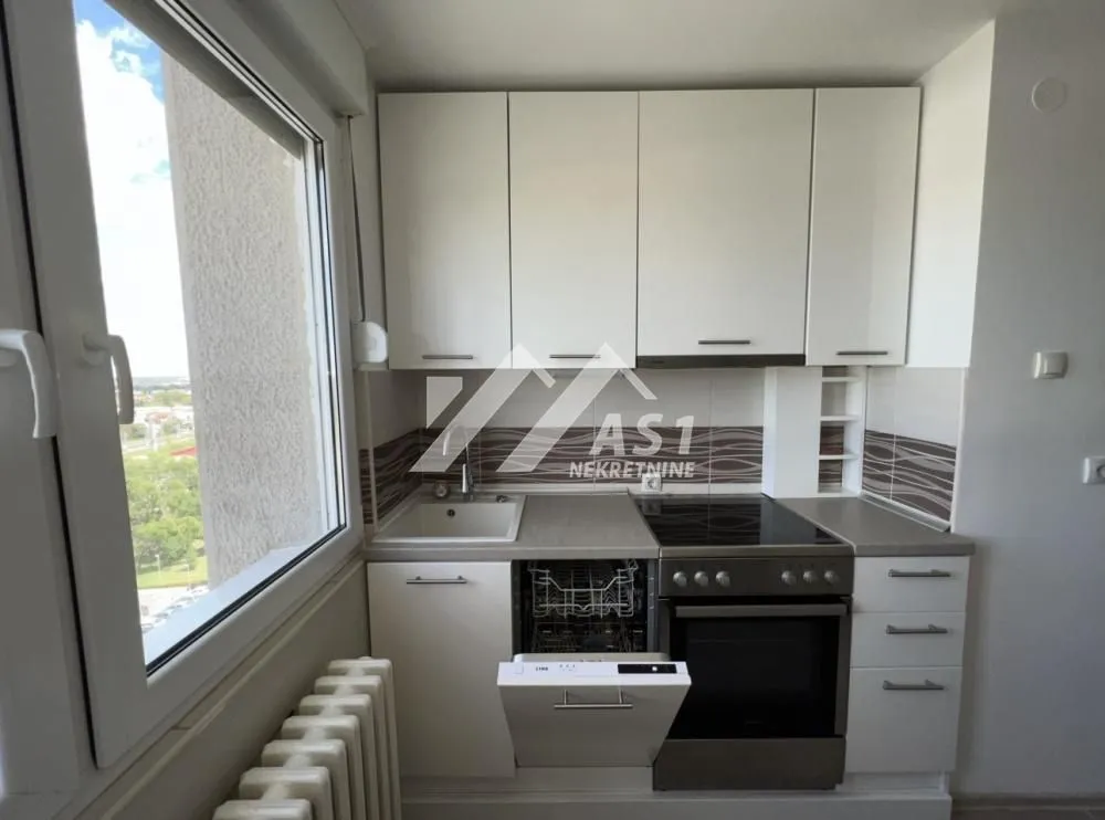Rent, two bedroom apartment, 50m², Bulevar Oslobodjenja, Novi Sad Sve Podlokacije