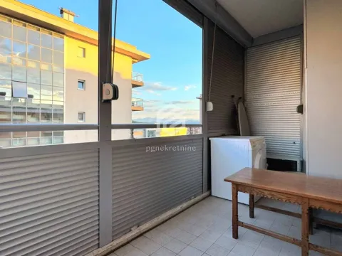 Rent, one bedroom apartment, 50m², City Kvart, Podgorica - image 16