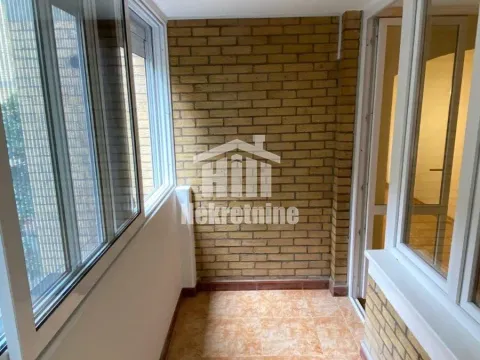 Izdavanje, trosoban stan, 93m², Stari Košutnjak, Rakovica - image 12