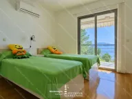 Sale, two bedroom apartment, 72m², Đenovići, Herceg Novi - image 12