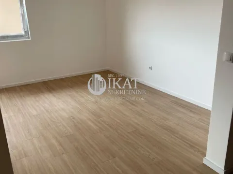 Prodaja, dvosoban stan, 57m², Borča 1, Borča Sve Podlokacije - image 9