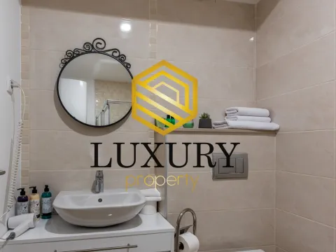 Rent, two bedroom apartment, 71m², Bečići, Budva - image 11