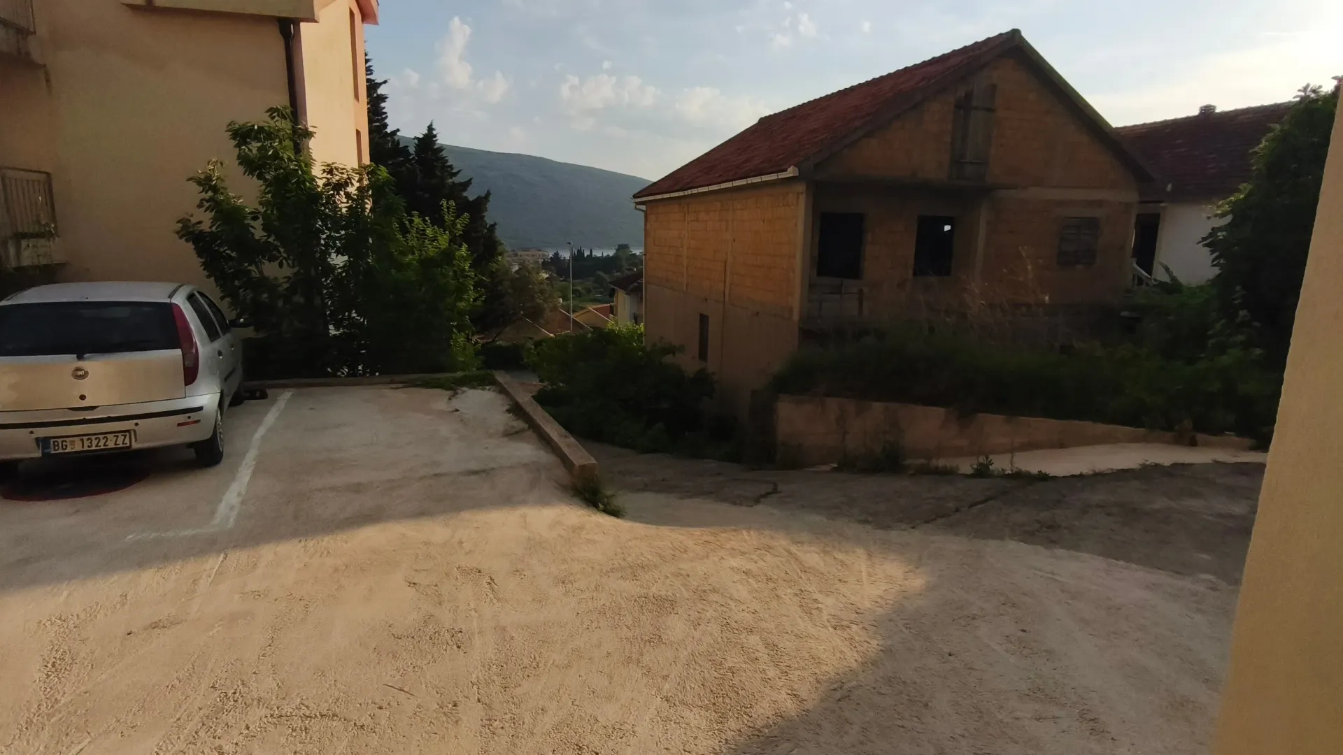 Prodaja, dvosoban stan, 57m², Đenovići, Herceg Novi