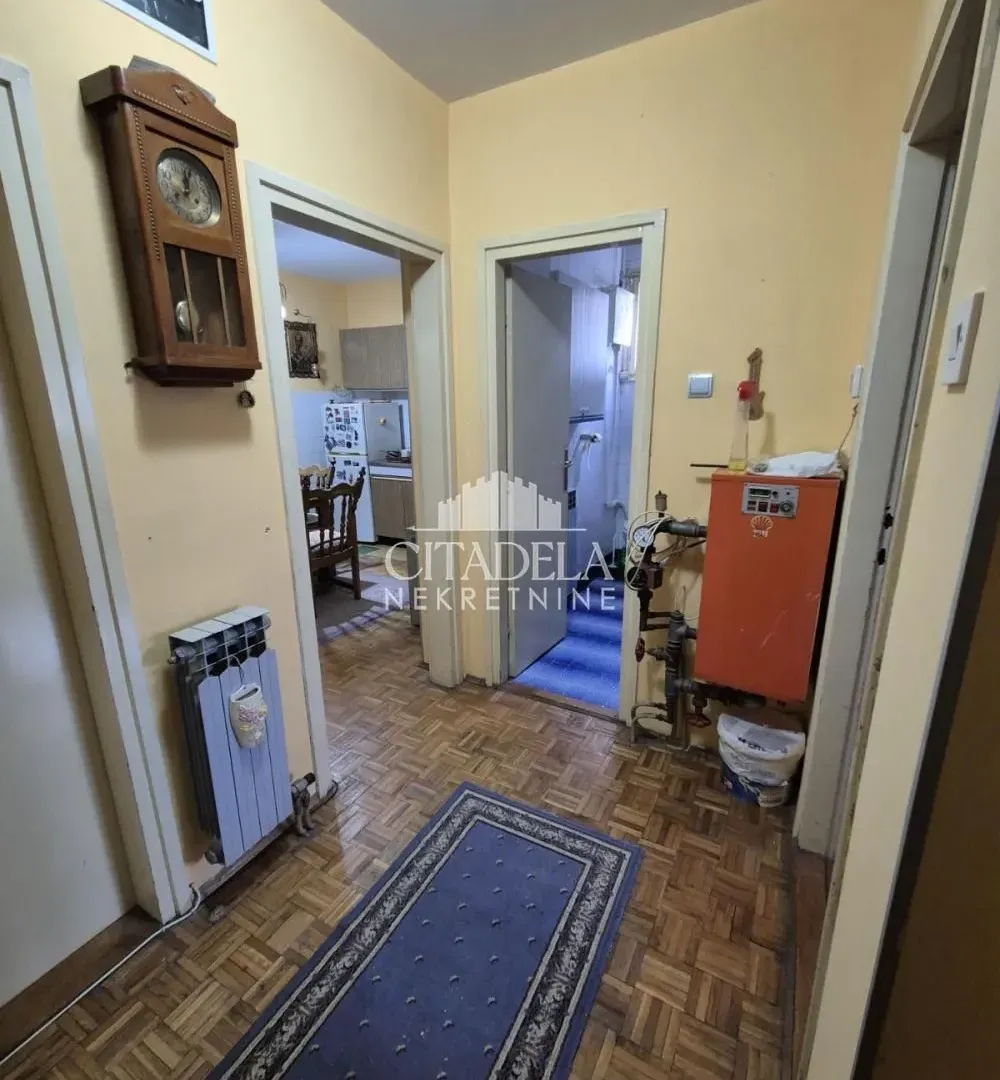 Izdavanje, dvosoban stan, 56m², Čukarica, Beograd