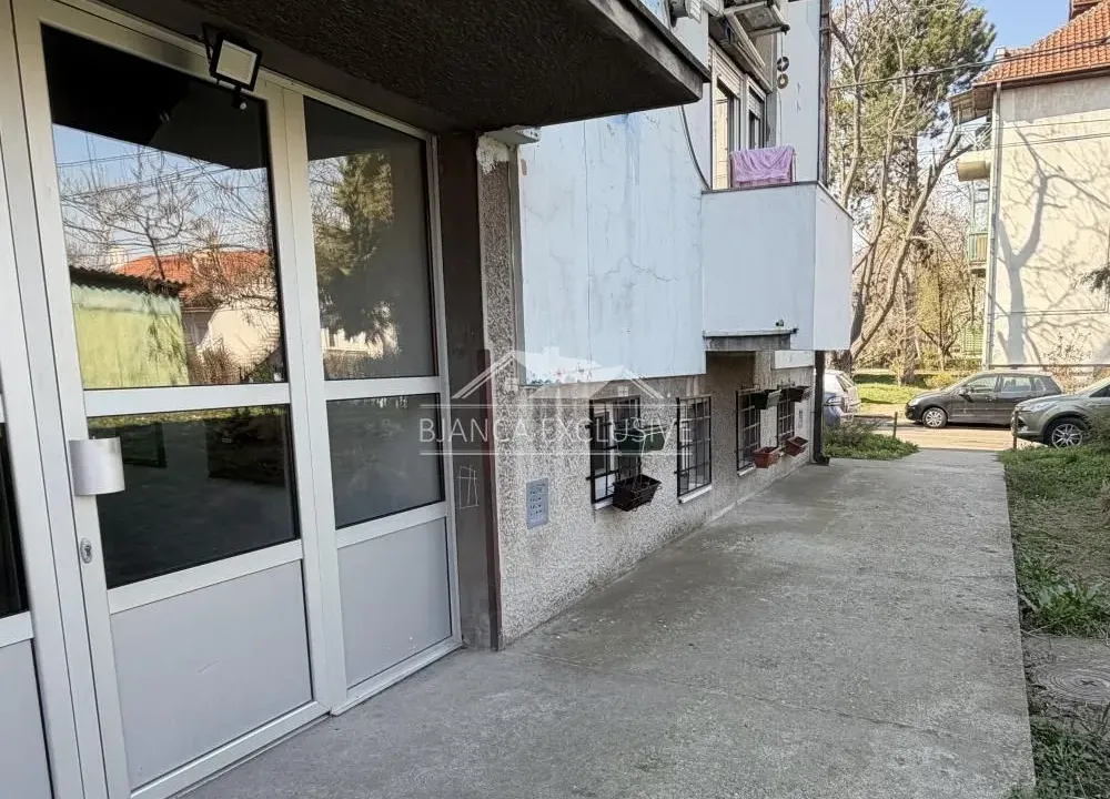 Sale, two bedroom apartment, 63m², Zemun Kalvarija, Zemun Sve Podlokacije