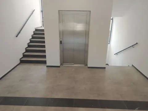 Rent, one bedroom apartment, 47m², Zabjelo, Podgorica - image 11