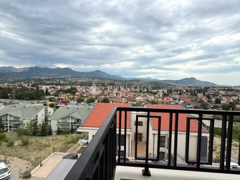 Prodaja, dvosoban stan, 88m², Gorica C, Podgorica - image 12