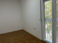 Izdavanje, trosoban stan, 55m², Grbavica, Novi Sad Sve Podlokacije - image 8