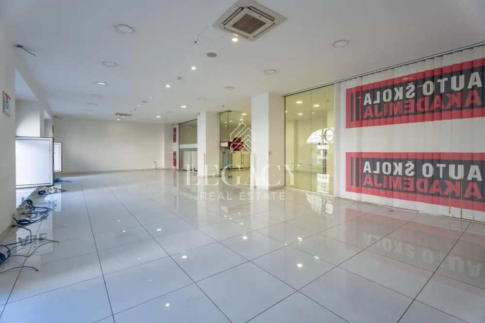 Rent, office space, 179m², Stari Grad, Beograd