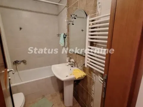 Izdavanje, dvosoban stan, 42m², Sajmište, Novi Sad - image 11