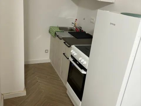 Rent, studio apartment, 28m², Gintaš, Podgorica - image 4