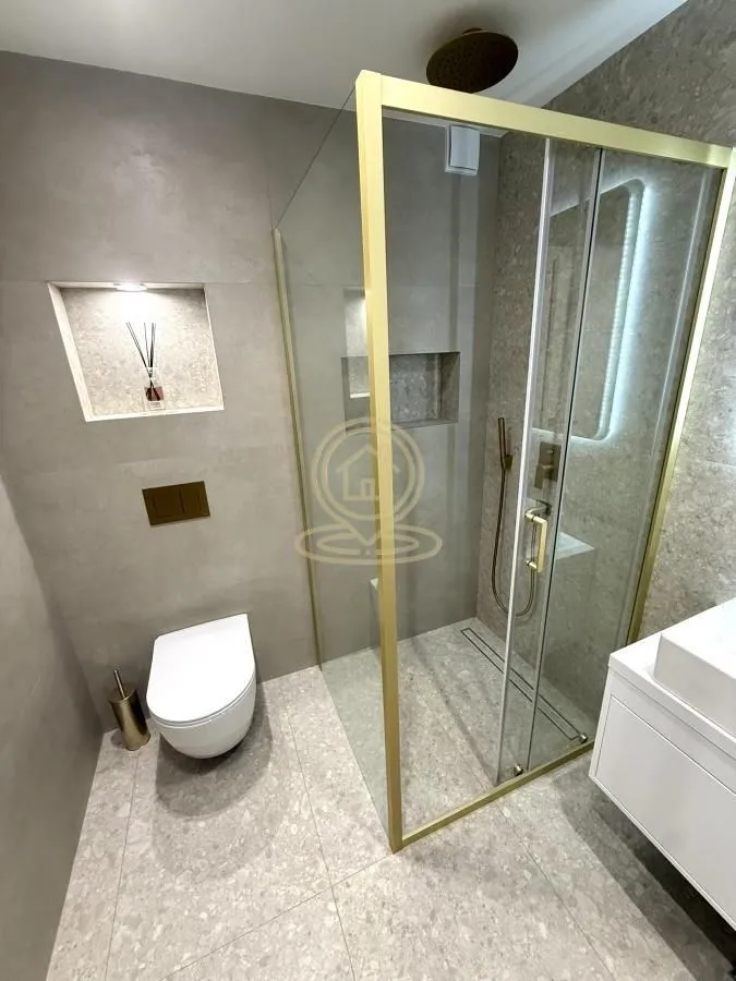 Sale, three bedroom apartment, 64m², Medijana, Niš