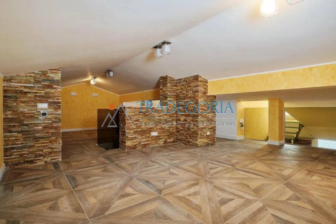 Prodaja, trosoban stan, 350m², Rafailovići, Budva